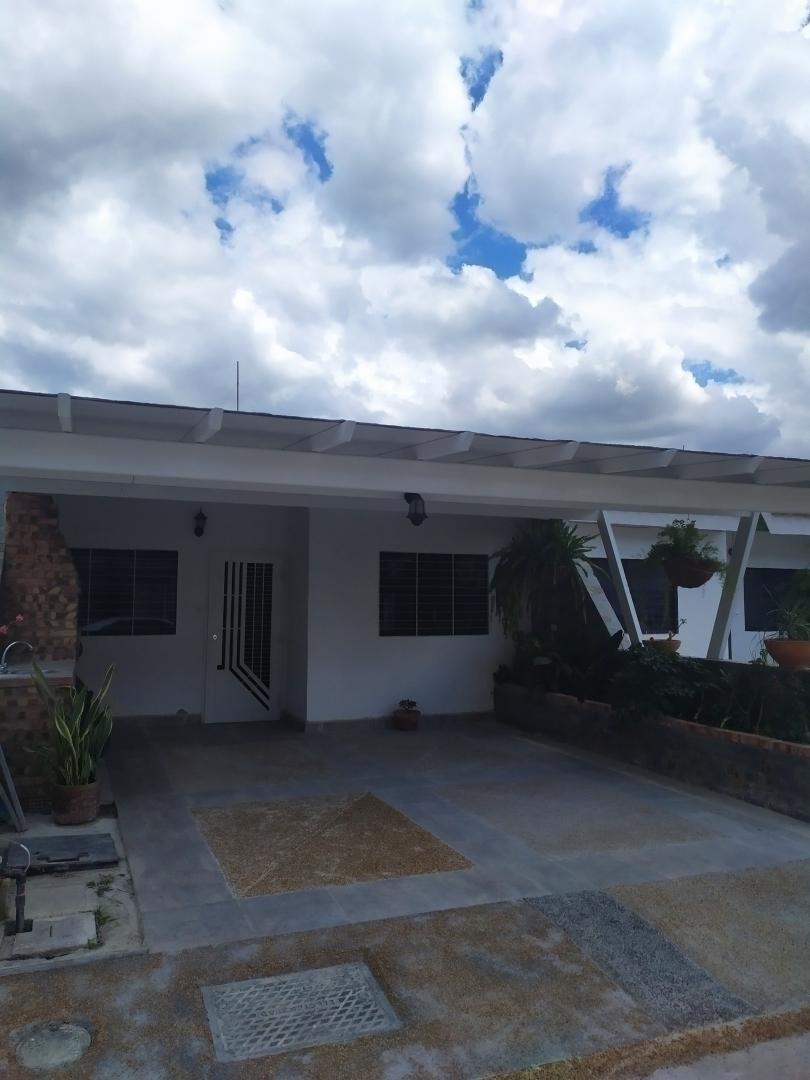 Casa En Venta En Lomas De La Hacienda - 418179