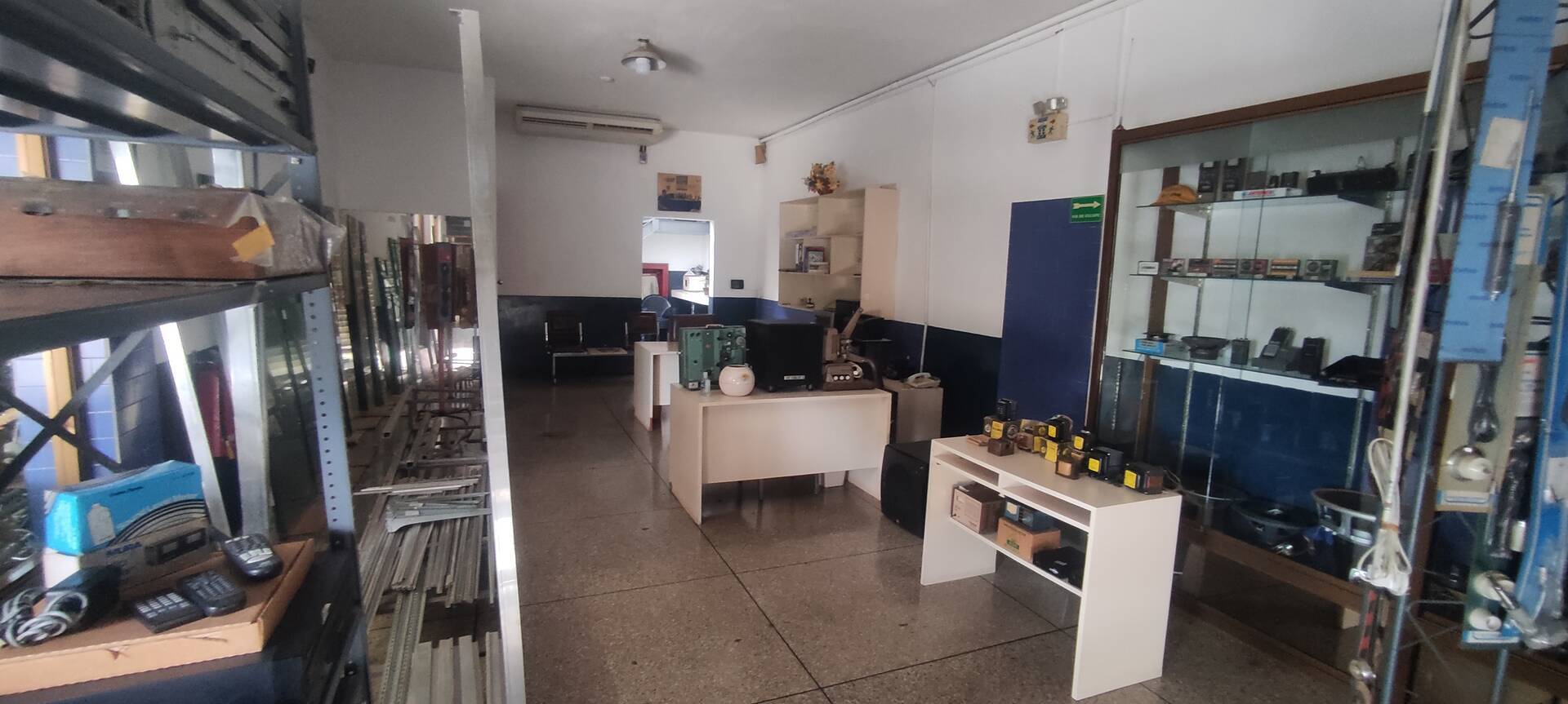 #241717 - Local / Casa Comercial para Venta en  Naguanagua - G