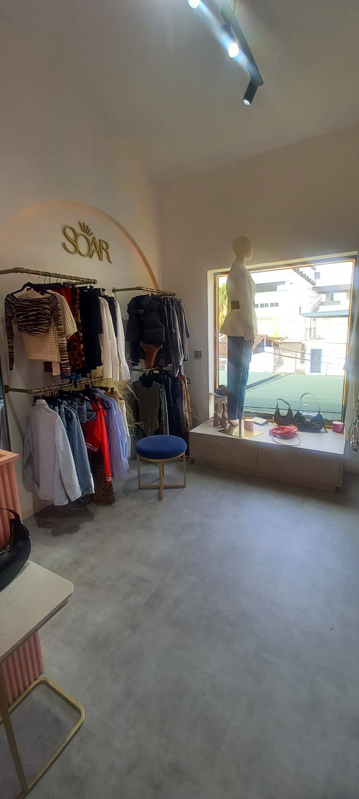 #244331 - Local / Casa Comercial para Alquiler en Valencia - G
