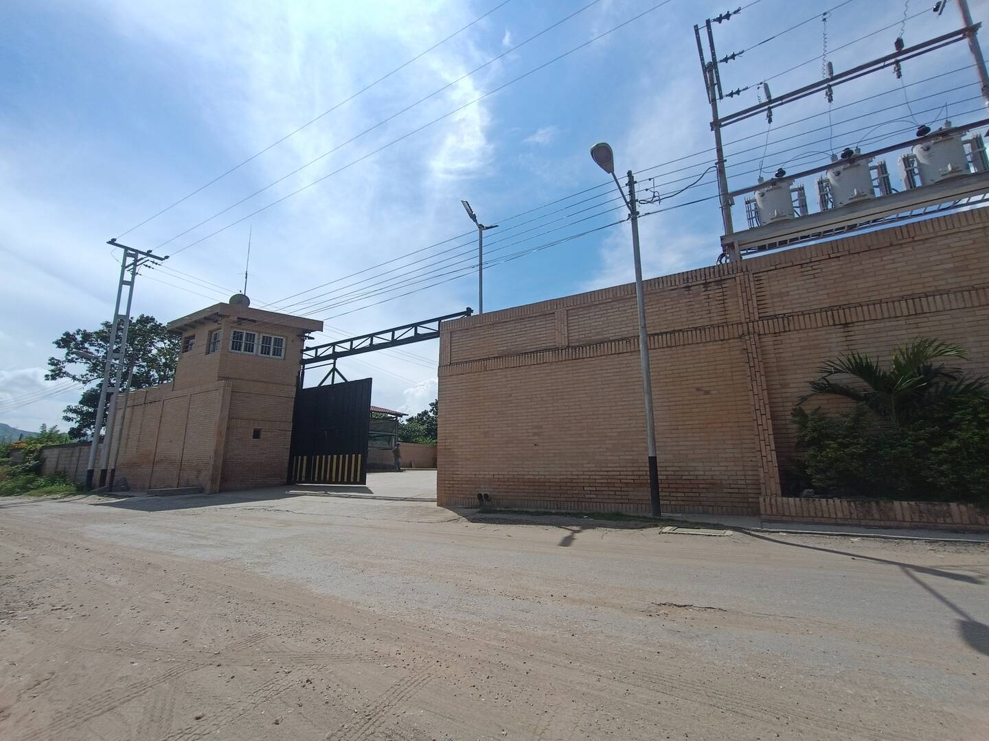 #23312 - Galpón para Venta en Guacara - G