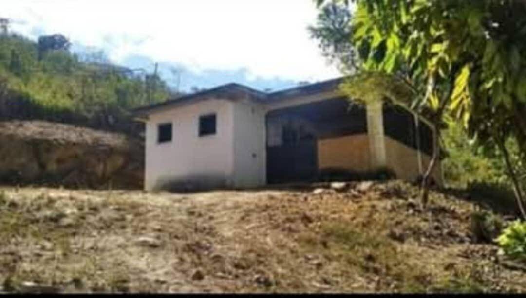 #333413 - Hacienda / Finca / Granja para Venta en Bejuma - G