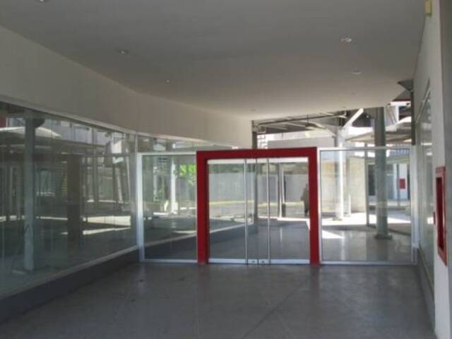 Local / Casa Comercial para Venta en Guacara - 4