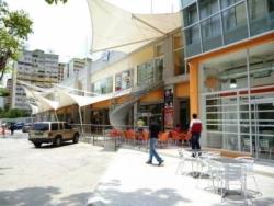 Local / Casa Comercial para Venta en  Naguanagua - 5