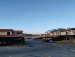 Townhouse para Venta en  Naguanagua - 4