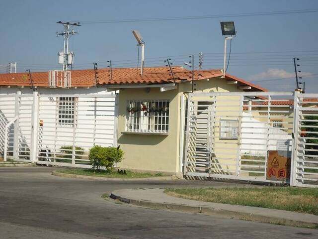 #426507 - Casa para Venta en Guacara - G