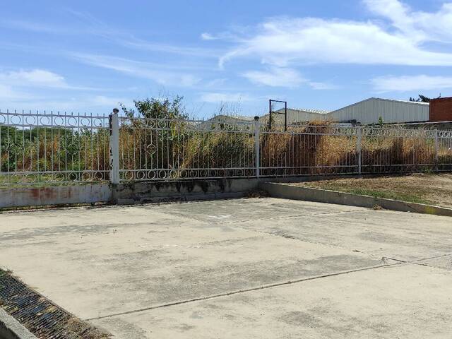 #8025 - Terreno para Venta en Los Guayos - G - 3