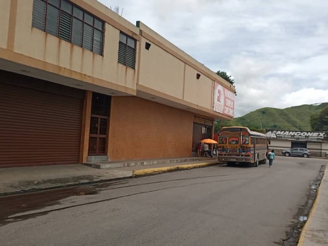 #148592 - Local / Casa Comercial para Alquiler en Guacara - G