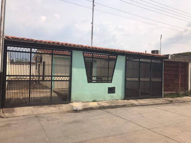 Venta en Los Palos Grandes - San Joaquín