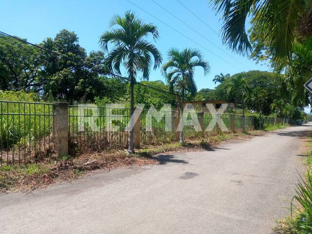 Venta en Carabali II - San Joaquín