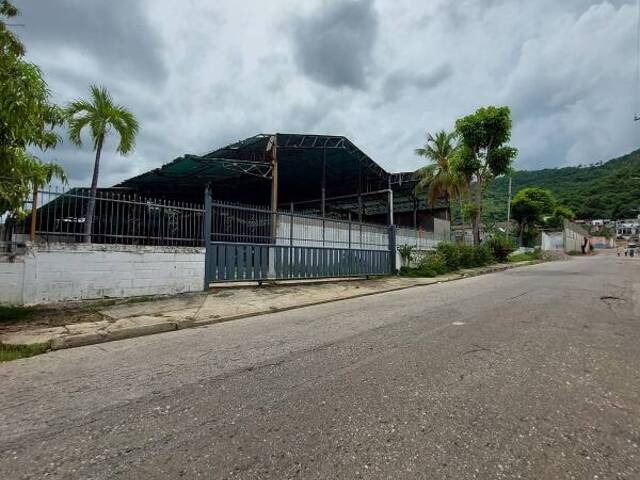 #211631 - Galpón para Venta en Puerto Cabello - G