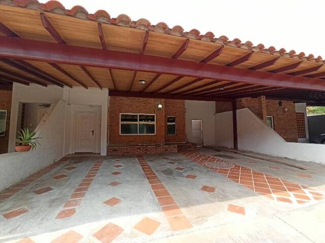 Venta en La Cumaca - San Diego