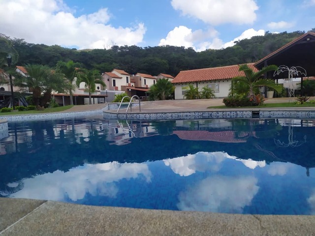Venta en Tazajal -  Naguanagua