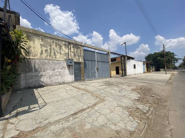 #15369 - Galpón para Venta en Valencia - G - 1