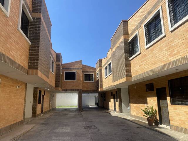 #15602 - Townhouse para Venta en  Naguanagua - G - 3