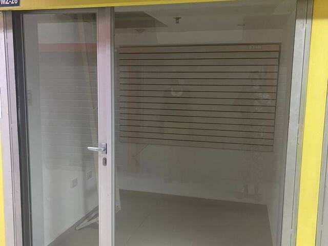 Alquiler en Av. Don Julio Centeno - San Diego