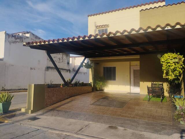 Venta en Villas de San Rafael - San Diego