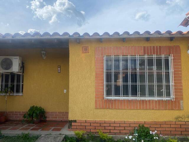 Venta en Valle de Oro - San Diego