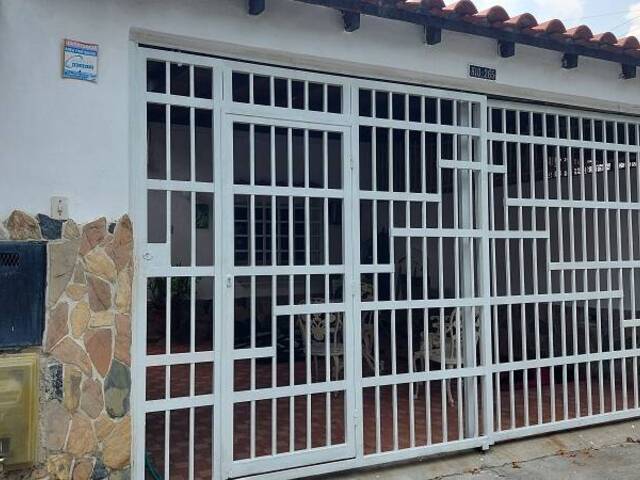 Venta en  Las Quintas  -  Naguanagua