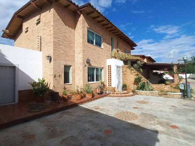 Alquiler en Las Trinitarias - San Diego
