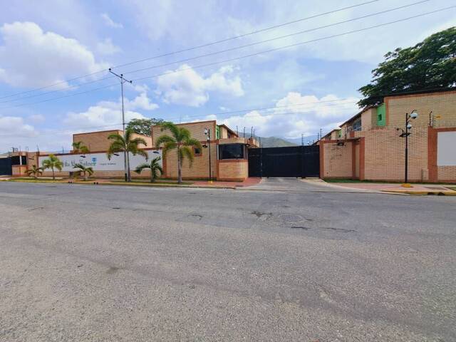 Venta en Villa Fontana - San Diego