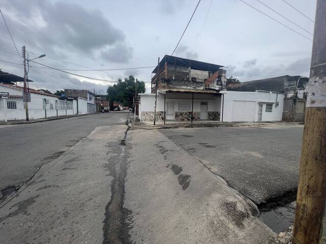 Venta en Lisandro Alvarado - Valencia