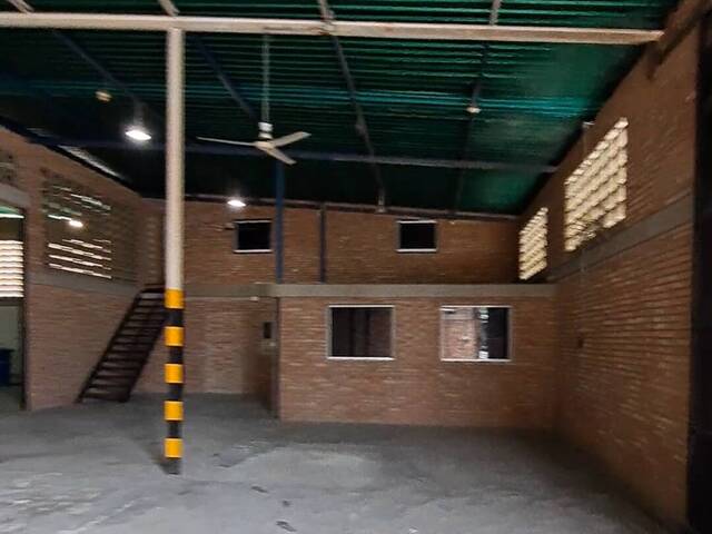  en  - 