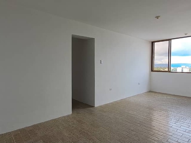  en  - 
