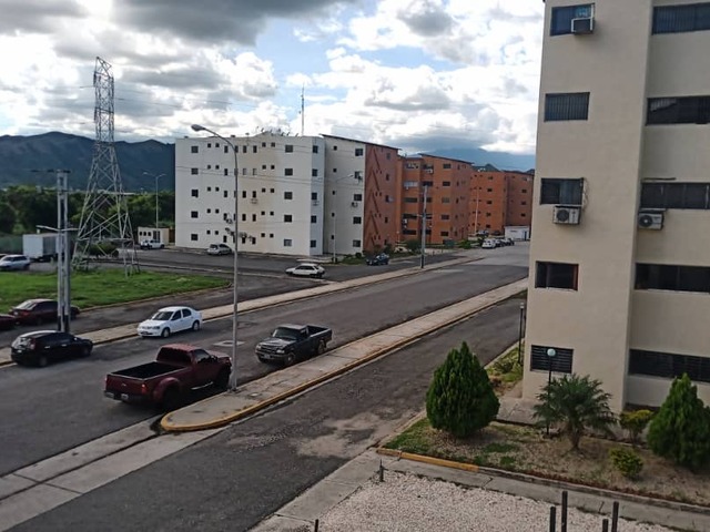 #192517 - Apartamento para Venta en Los Guayos - G - 2