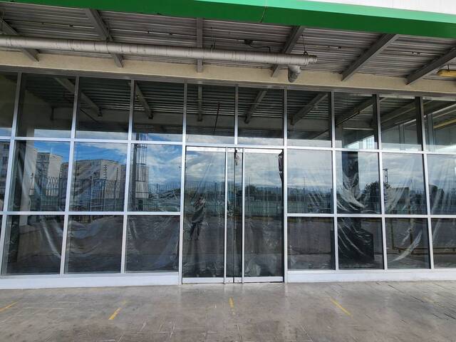 #192895 - Local / Casa Comercial para Alquiler en Los Guayos - G - 1