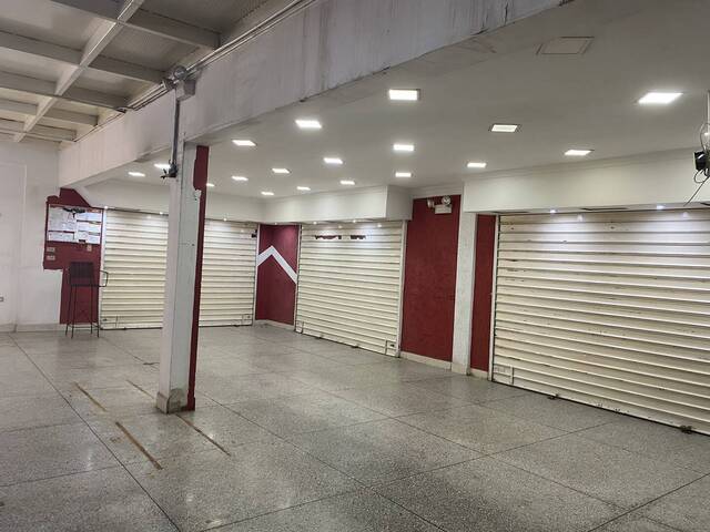 Local / Casa Comercial para Venta en Valencia - 4