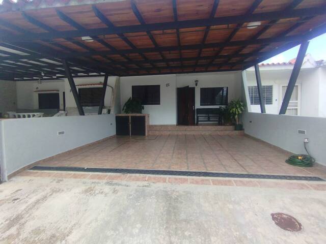 Venta en Lomas de La Hacienda - San Diego