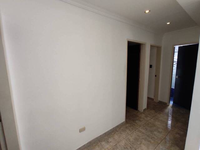 Apartamento para Alquiler en  Naguanagua - 5