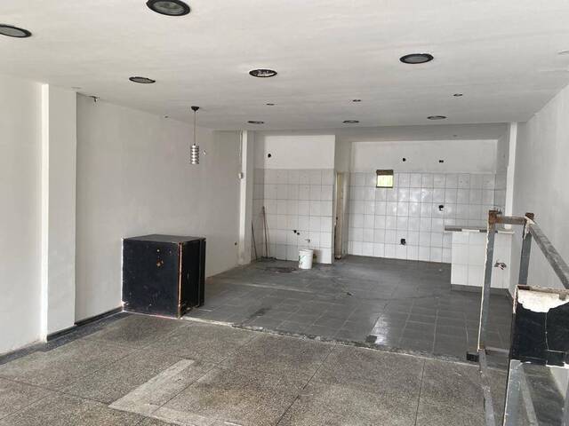 Local / Casa Comercial para Alquiler en Los Guayos - 5