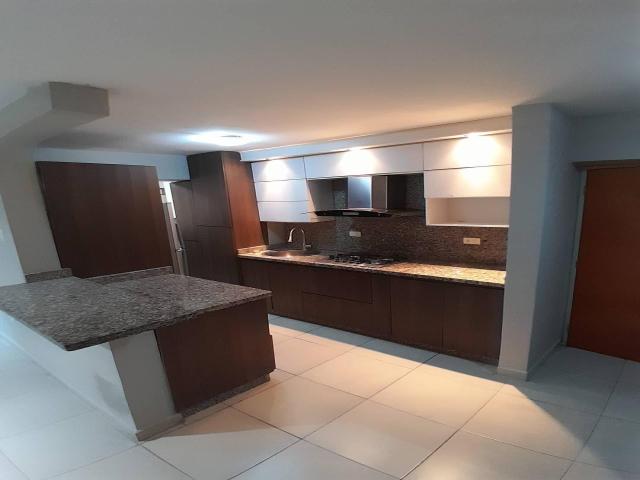 #203811 - Apartamento para Alquiler en  Naguanagua - G