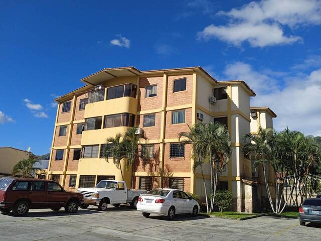 Venta en Chalet Country - San Diego