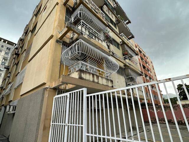Venta en El Viñedo - Valencia
