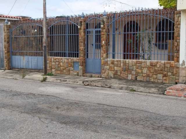  en  - 