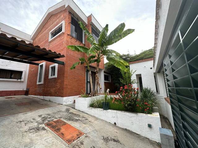 Venta en Valles de Camoruco - Valencia