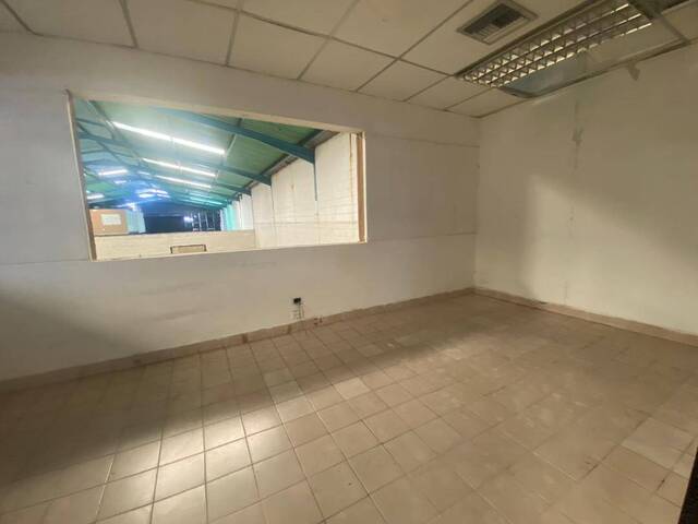 #213427 - Galpón para Alquiler en Valencia - G