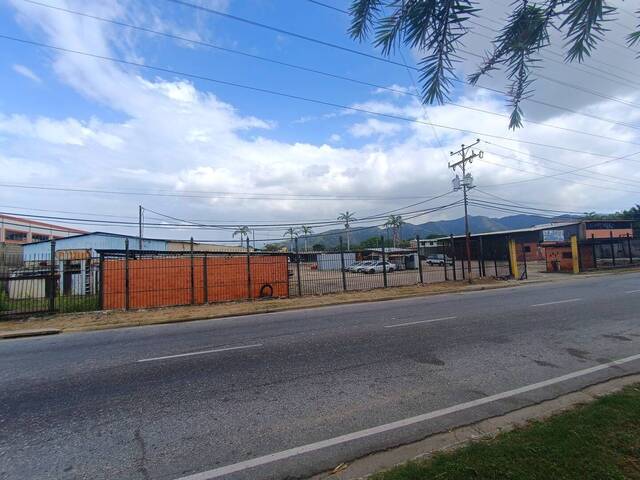 Venta en Zona Industrial Castillito - San Diego