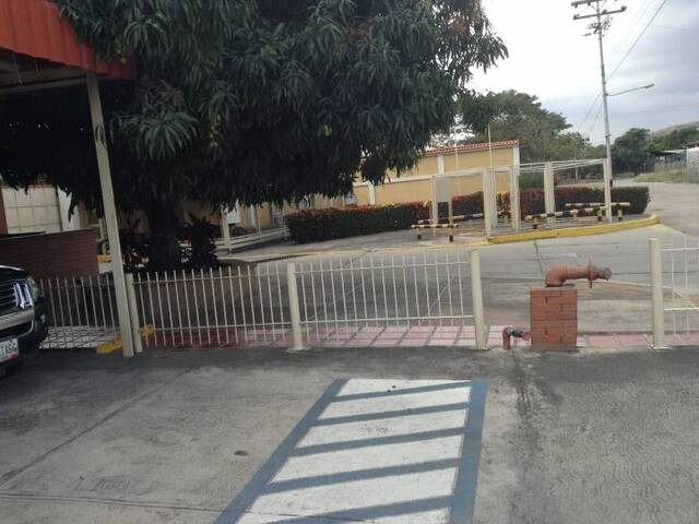 Alquiler en Zona Industrial Carabobo - Valencia