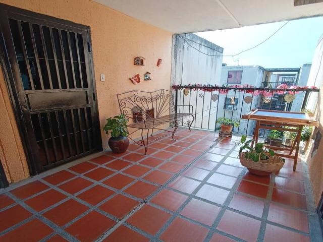 #218772 - Apartamento para Alquiler en Los Guayos - G