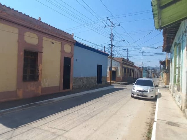 Local / Casa Comercial para Venta en Valencia - 2