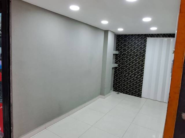 #223710 - Local / Casa Comercial para Alquiler en  Naguanagua - G