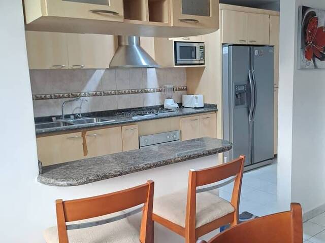 Apartamento para Alquiler en  Naguanagua - 5