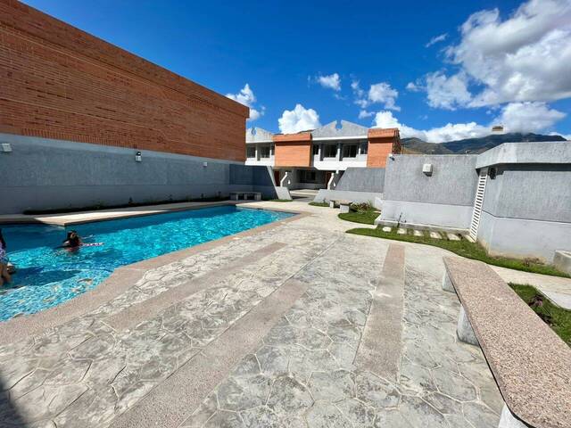 #231007 - Casa para Venta en San Diego - G