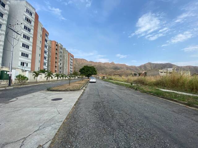 Terreno para Venta en Valencia - 5