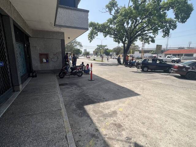 #236454 - Local / Casa Comercial para Alquiler en Valencia - G