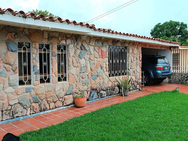 #21659 - Casa para Venta en Tocuyito - G