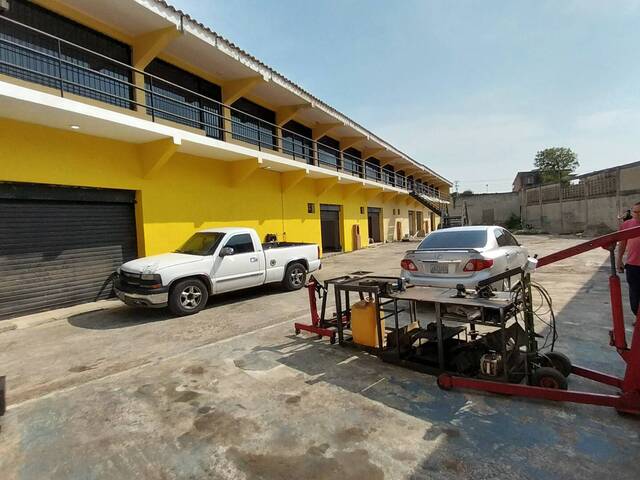 Venta en Los Naranjos - Guacara